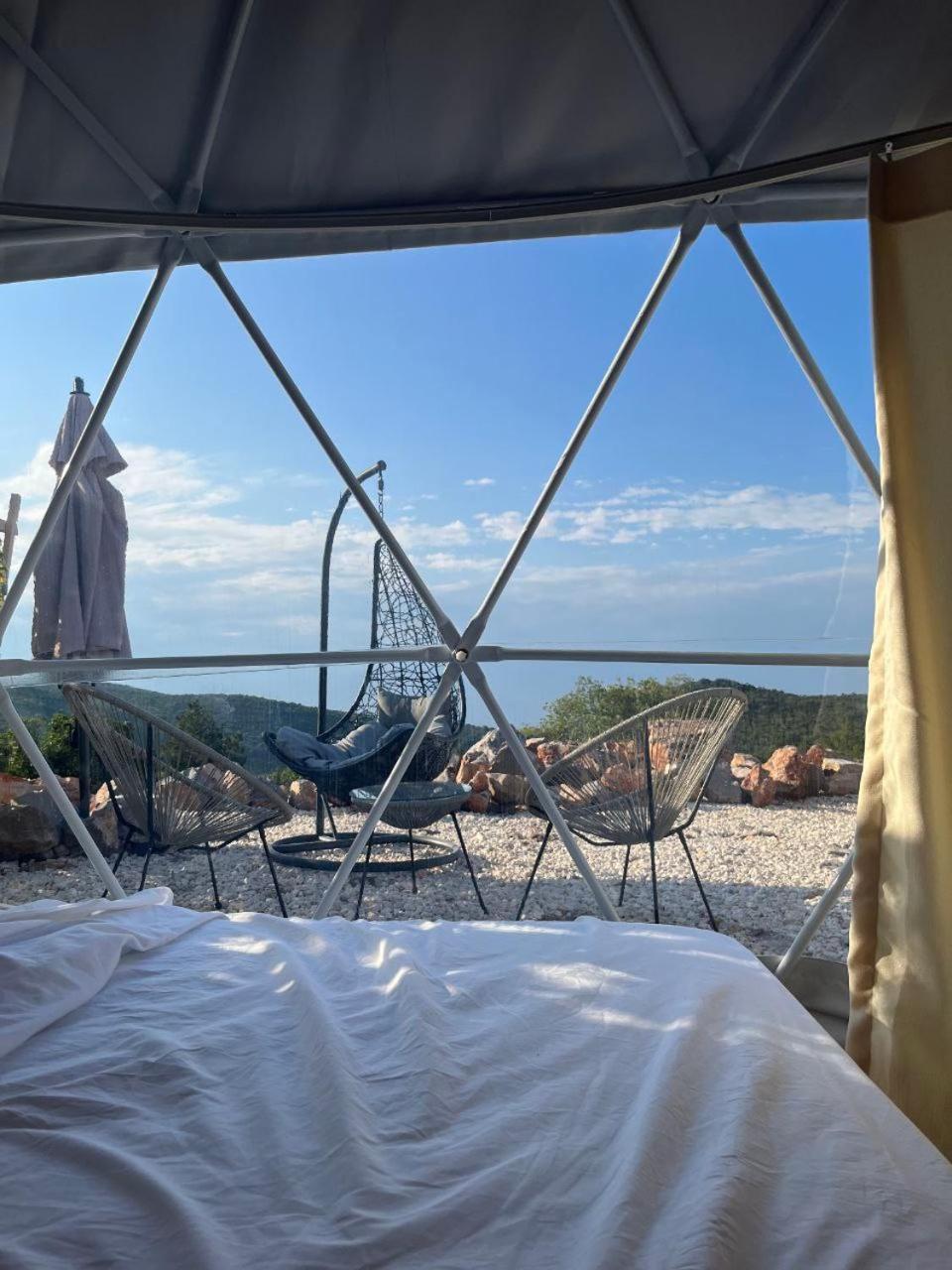 Hotel Glamping Rose à Radovici Extérieur photo